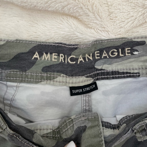 American Eagle camo cargo jogger pants - Picture 7 of 8